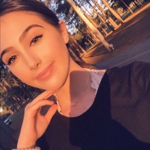 Meet your Posher, Marissa